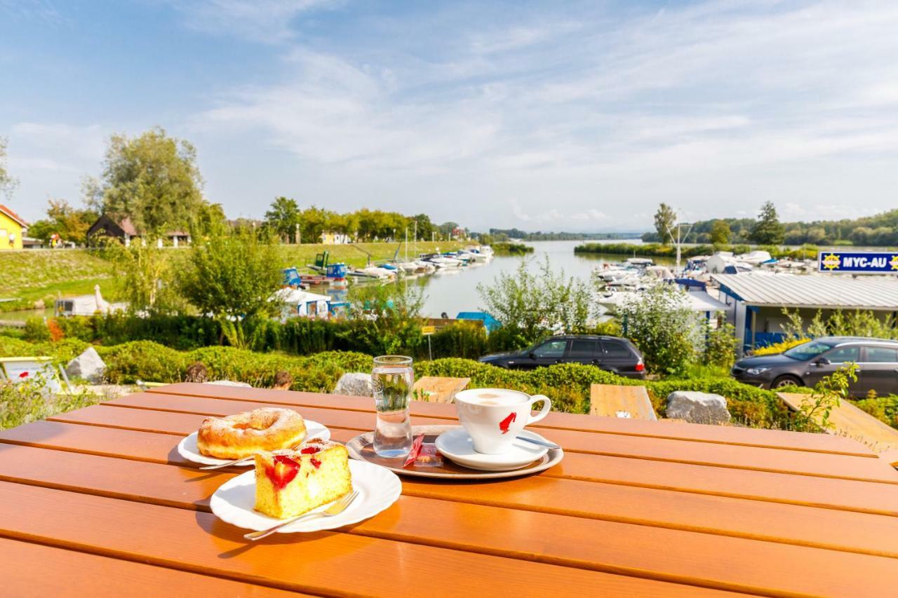Camping&Pension Au an der Donau Bagian luar foto