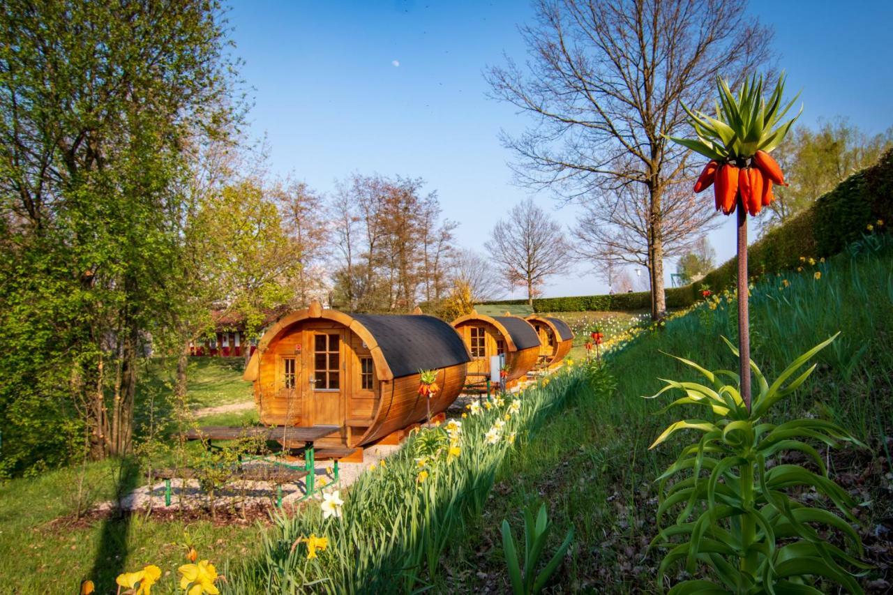 Camping&Pension Au an der Donau Bagian luar foto